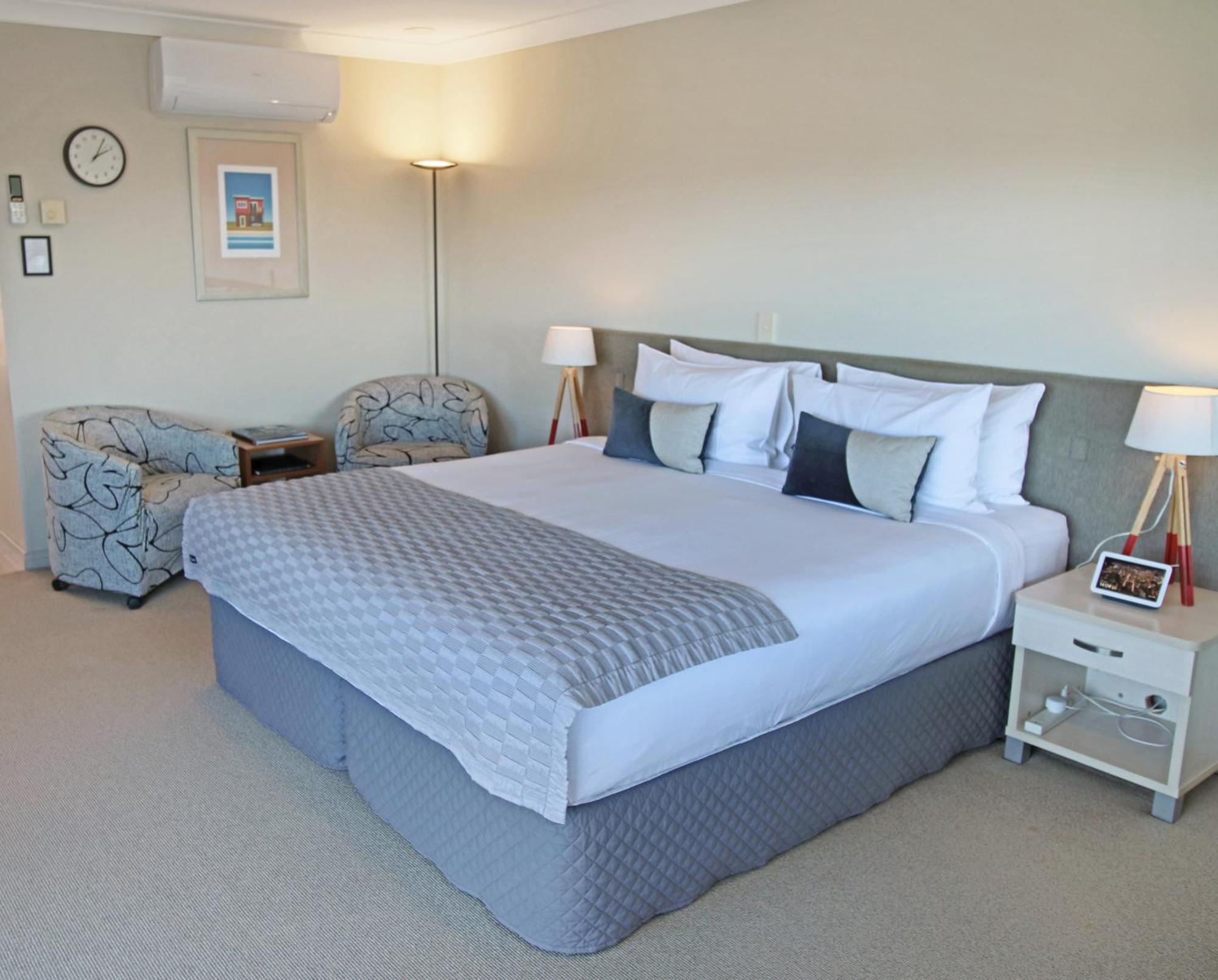 Whangaparaoa Lodge Bagian luar foto